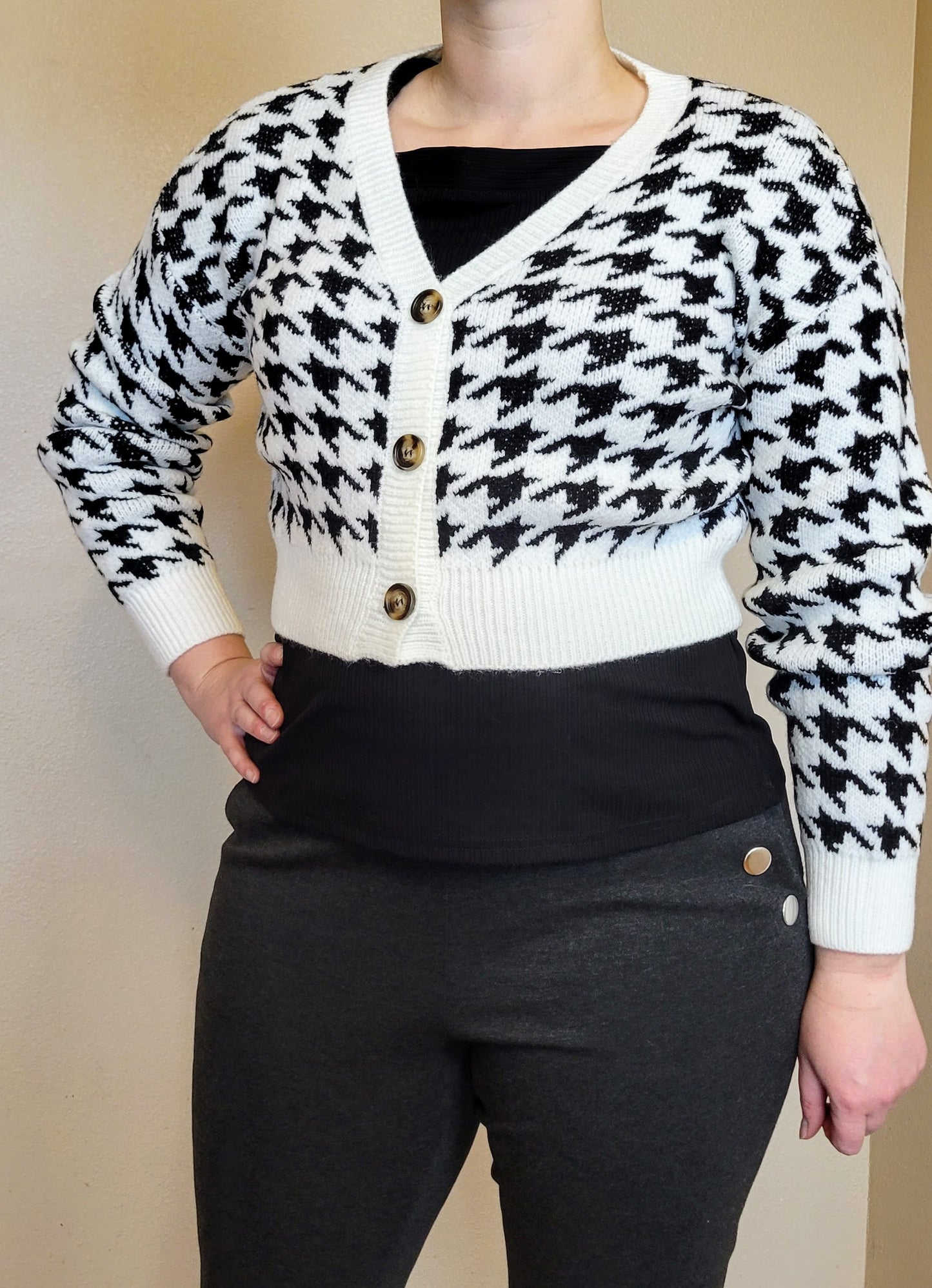 Houndstooth Cropped Cardigan