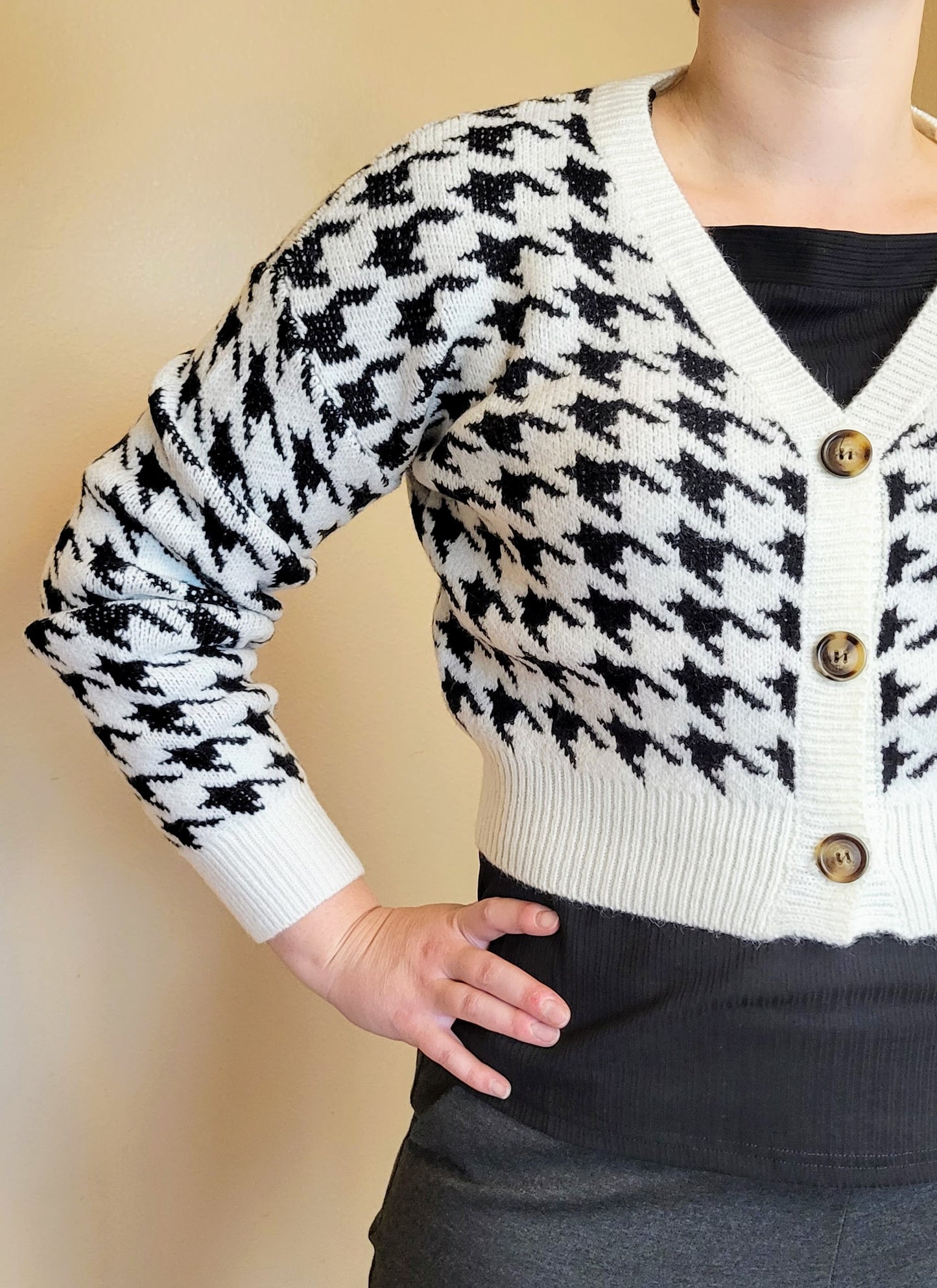 Houndstooth Cropped Cardigan