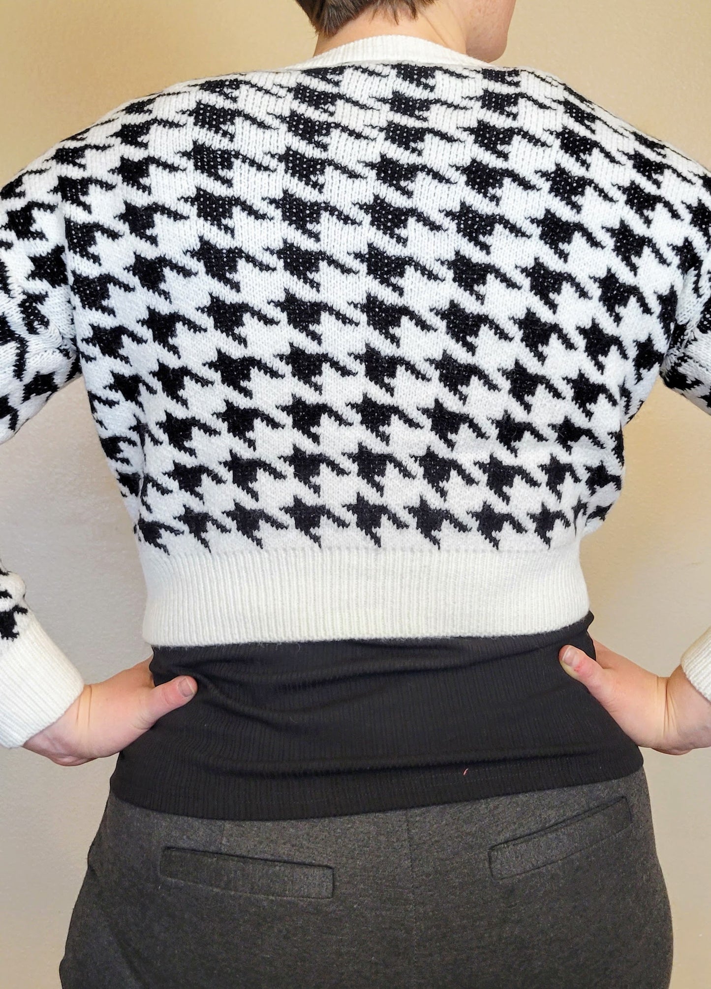 Houndstooth Cropped Cardigan